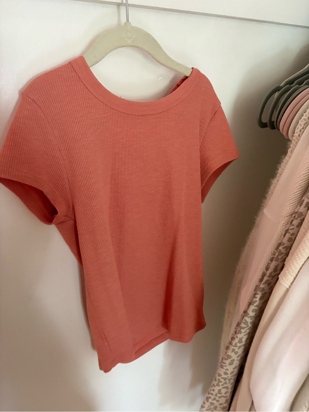 American Eagle Outfitters Ribbed Short Sleeve Top - Coral Pink